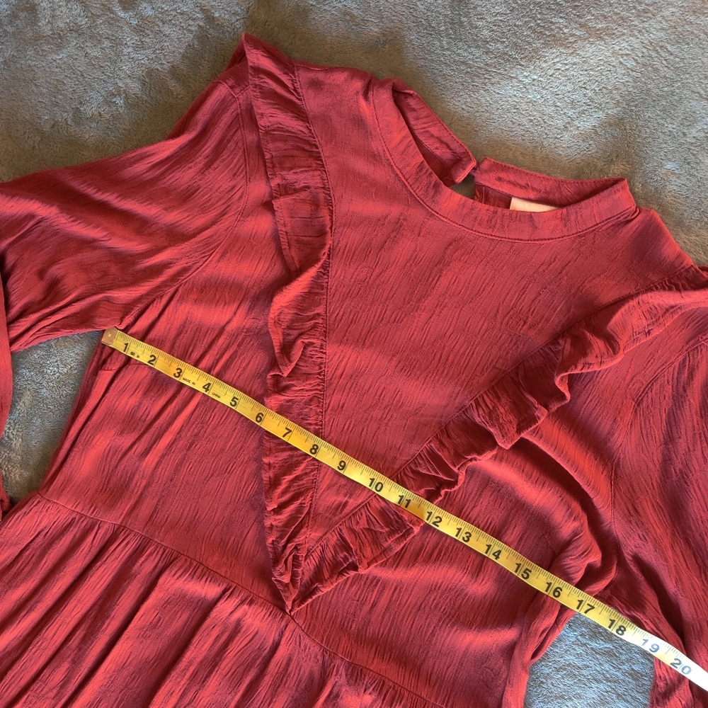 💚Beautiful Peasant Dress by Universal Threads - Picture 11 of 14